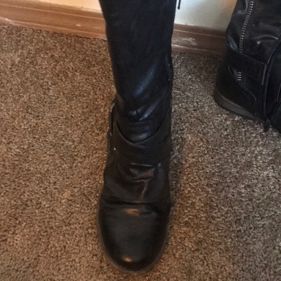 Women’s boots - Picture 4 of 5